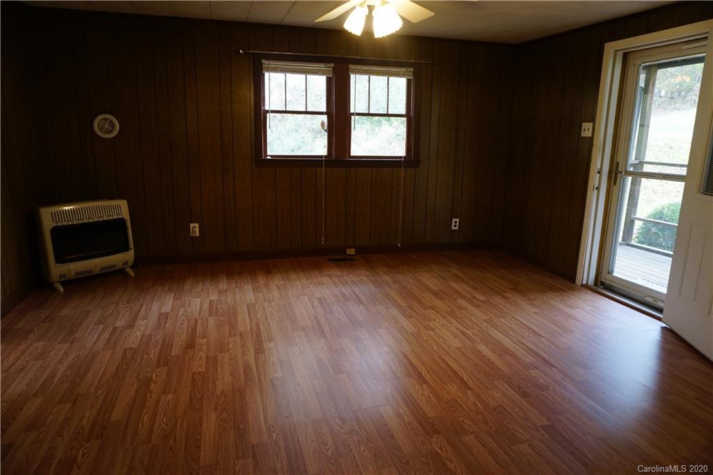 1724 North Powerhouse Road Morganton, NC 28655 - Photo 15 of 27 Gallery Image 15