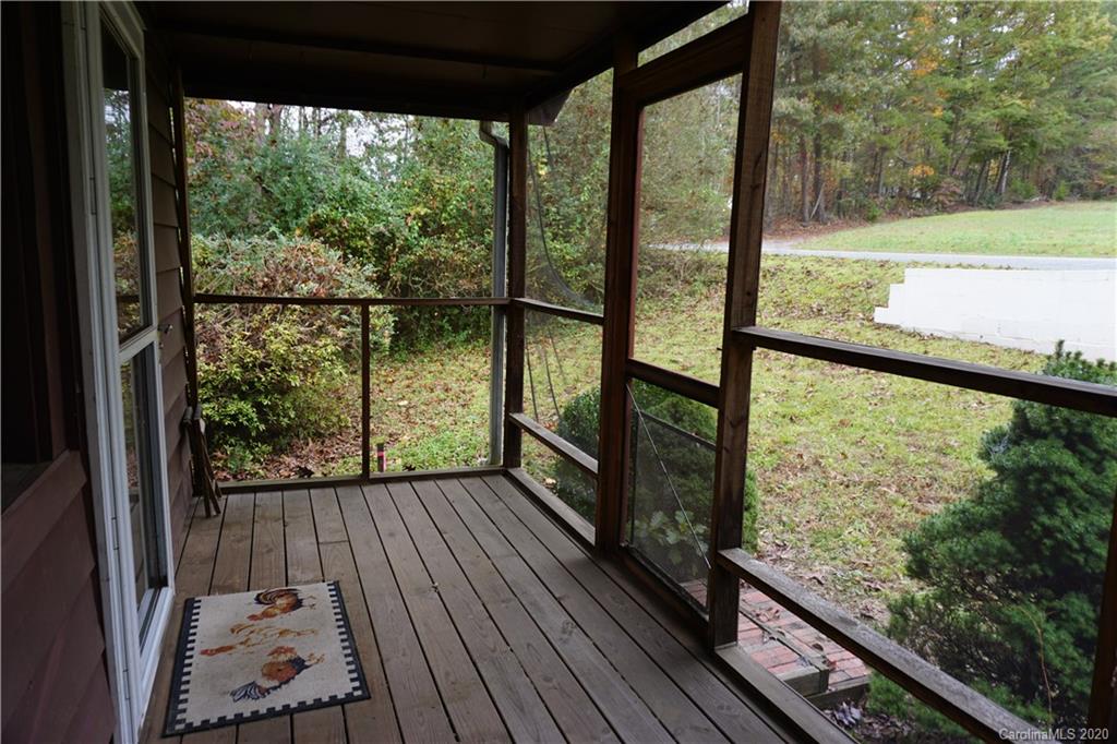 1724 North Powerhouse Road Morganton, NC 28655 - Photo 27 of 27 Gallery Image 27