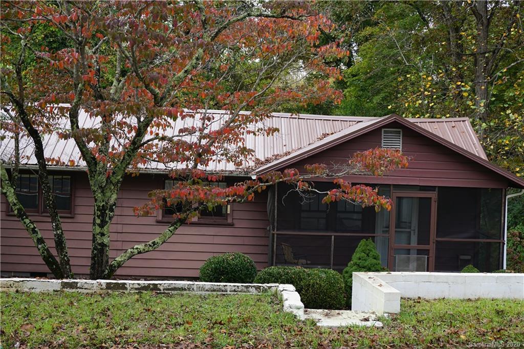 1724 North Powerhouse Road Morganton, NC 28655 - Photo 5 of 27 Gallery Image 5