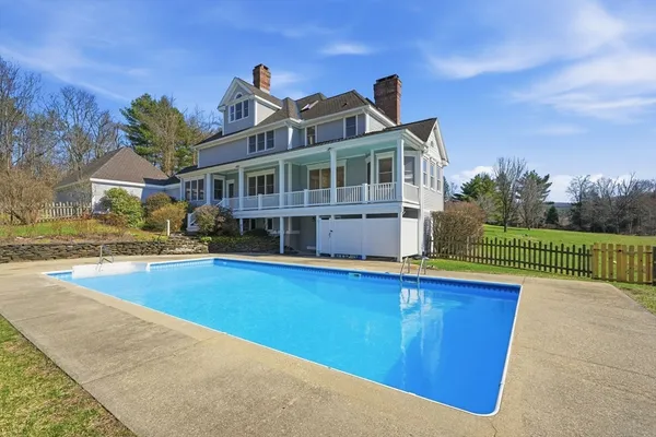 $1,399,999 | 365 Middle Street, Amherst, MA 01002