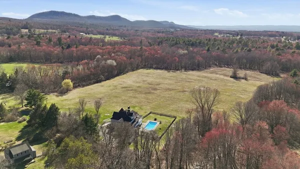 $1,399,999 | 365 Middle Street, Amherst, MA 01002