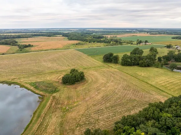 $316,725 | 42.23-acres Southeast 42.23-acres Se 1151st Road, Windsor, MO 65360