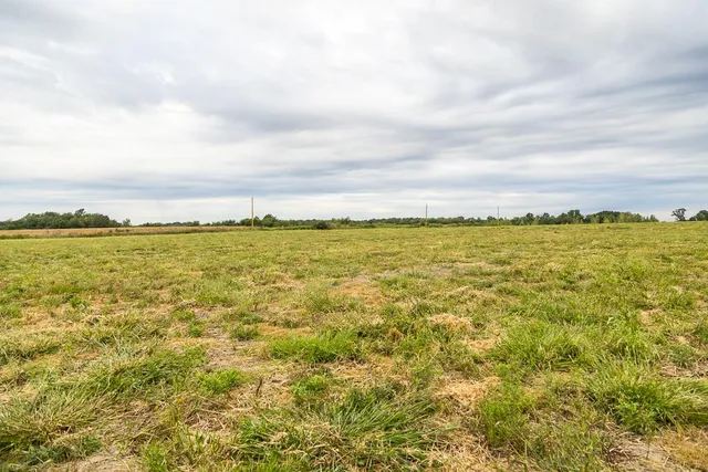 $348,400 | 42.23-acres Southeast 42.23-acres Se 1151st Road, Windsor, MO 65360