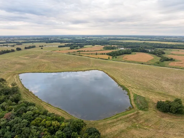 $348,400 | 42.23-acres Southeast 42.23-acres Se 1151st Road, Windsor, MO 65360