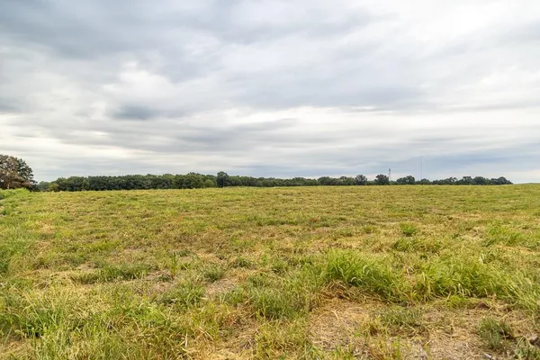 $316,725 | 42.23-acres Southeast 42.23-acres Se 1151st Road, Windsor, MO 65360