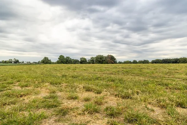 $316,725 | 42.23-acres Southeast 42.23-acres Se 1151st Road, Windsor, MO 65360