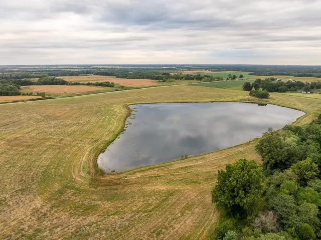 $348,400 | 42.23-acres Southeast 42.23-acres Se 1151st Road, Windsor, MO 65360