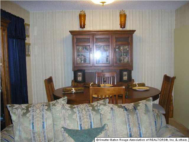 11623 St Paul Avenue Baton Rouge, LA 70811 - Photo 3 of 11 Gallery Image 3
