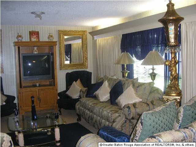 11623 St Paul Avenue Baton Rouge, LA 70811 - Photo 4 of 11 Gallery Image 4