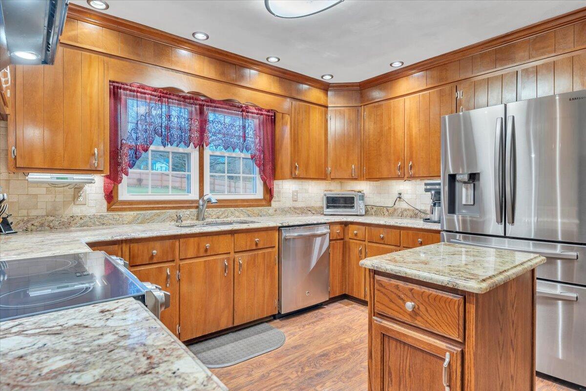 3336 Clara Avenue Southwest Roanoke, VA 24018 - Photo 14 of 70 15-MIB00444