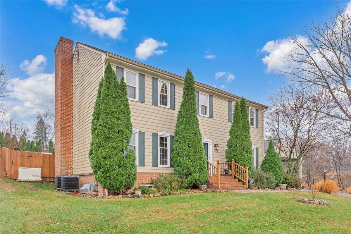 3336 Clara Avenue Southwest Roanoke, VA 24018 - Photo 2 of 70 67-MIB00588