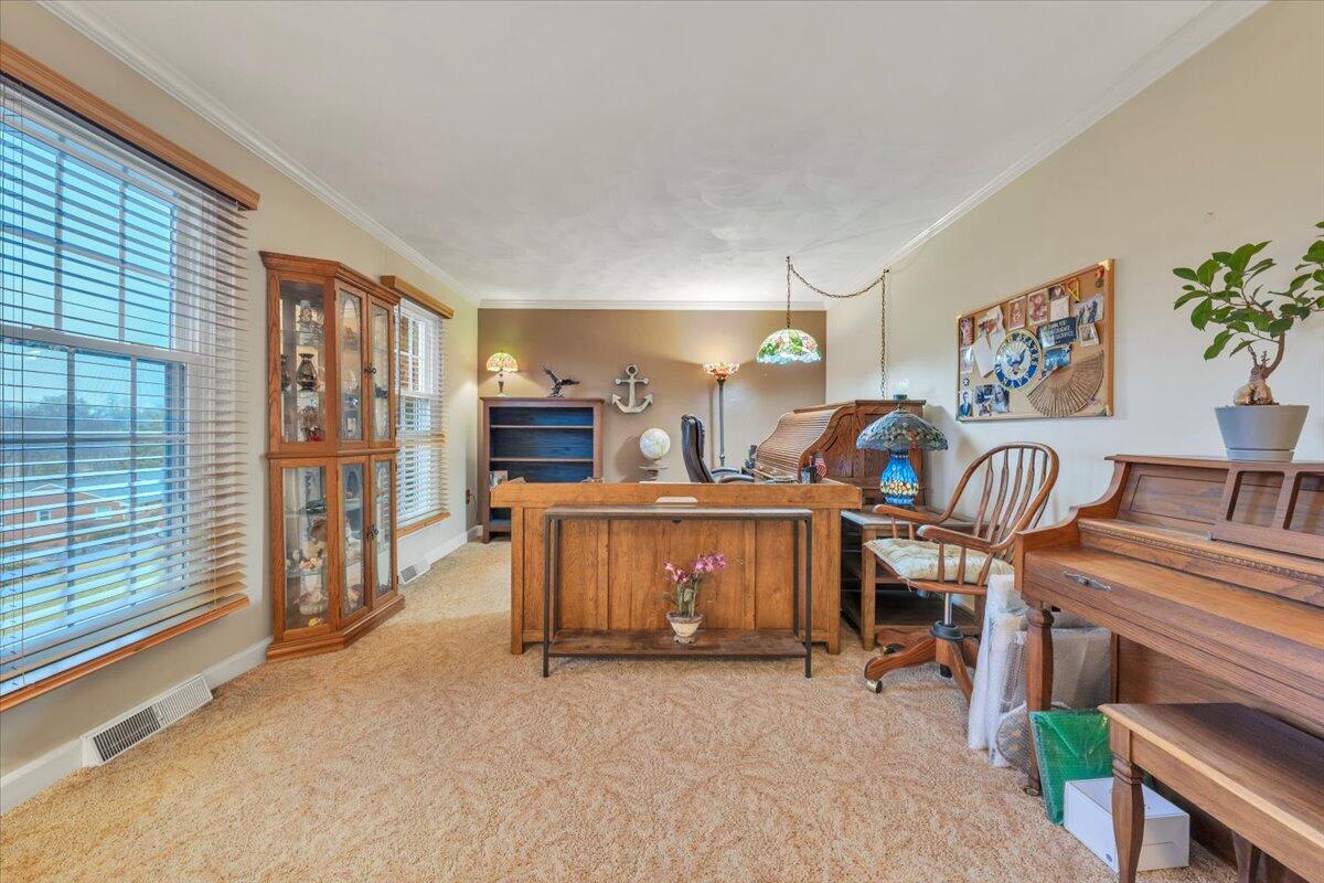 3336 Clara Avenue Southwest Roanoke, VA 24018 - Photo 22 of 70 02-MIB00394