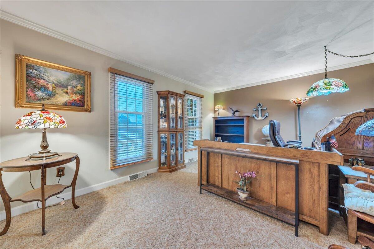 3336 Clara Avenue Southwest Roanoke, VA 24018 - Photo 23 of 70 03-MIB00396