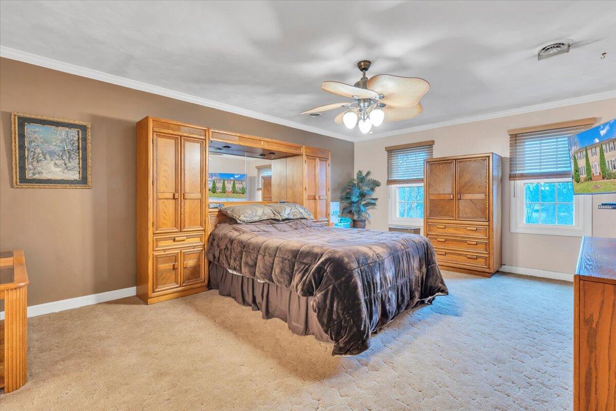 3336 Clara Avenue Southwest Roanoke, VA 24018 - Photo 27 of 70 26-MIB00477