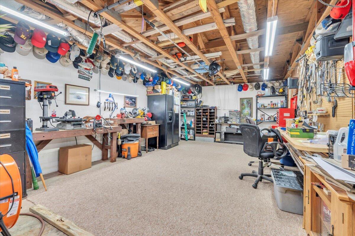 3336 Clara Avenue Southwest Roanoke, VA 24018 - Photo 51 of 70 50-MIB00558