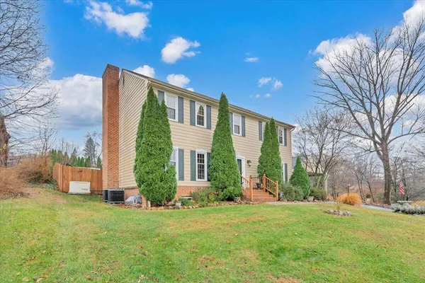 $564,775 | 3336 Clara Avenue Southwest, Roanoke, VA 24018