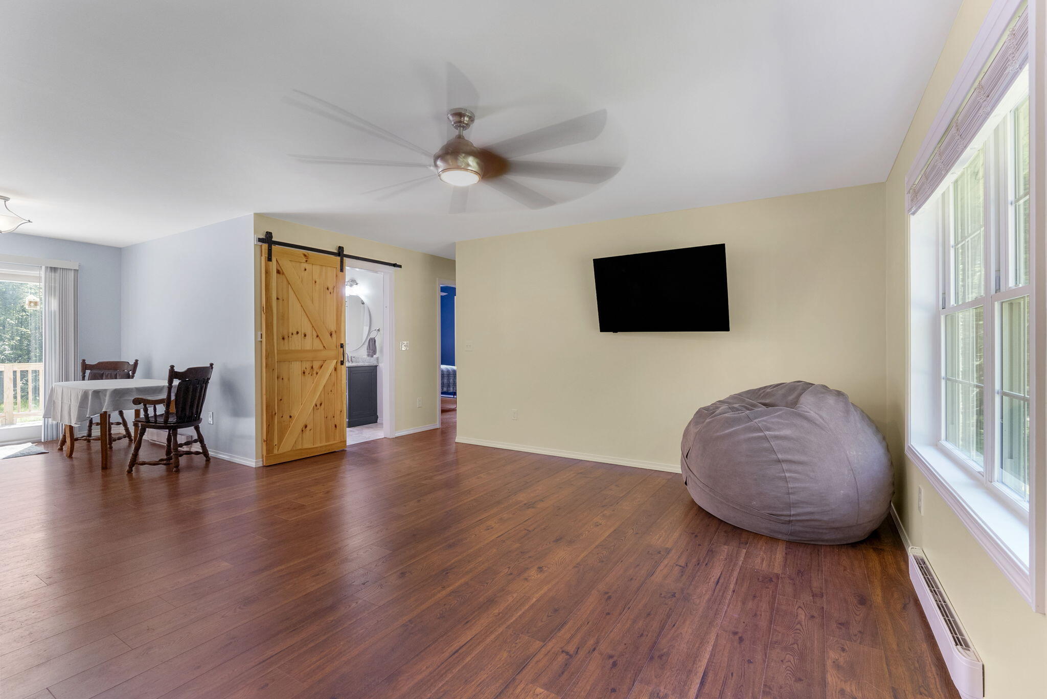 264 Lewis Road Harrison, ME 04040 - Photo 15 of 38 Living Room