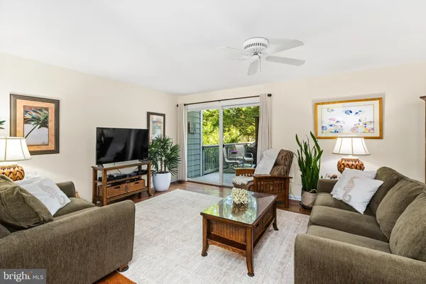 $1,375,000 | 1 6th Street, Unit B, Rehoboth Beach, DE 19971