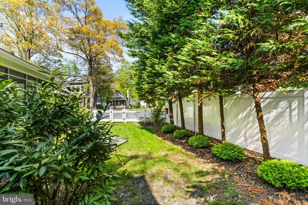 $1,375,000 | 1 6th Street, Unit B, Rehoboth Beach, DE 19971