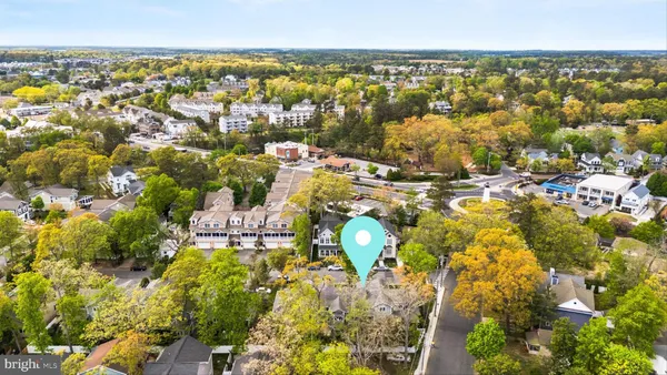 $1,375,000 | 1 6th Street, Unit B, Rehoboth Beach, DE 19971