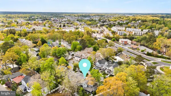 $1,375,000 | 1 6th Street, Unit B, Rehoboth Beach, DE 19971