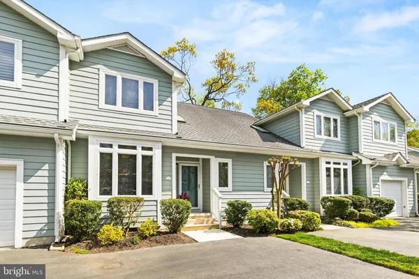 $1,375,000 | 1 6th Street, Unit B, Rehoboth Beach, DE 19971