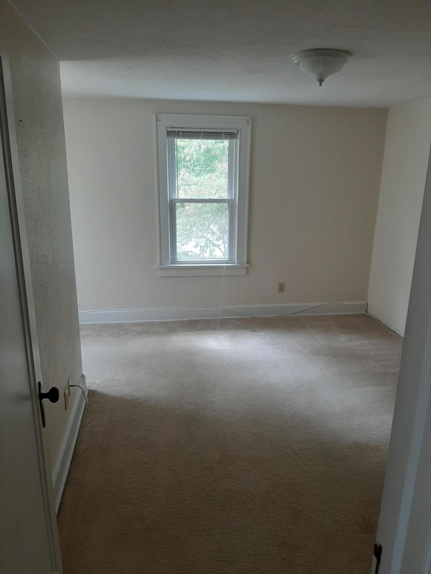 138 Rugg Avenue Newark, OH 43055 - Photo 13 of 19 Gallery Image 13