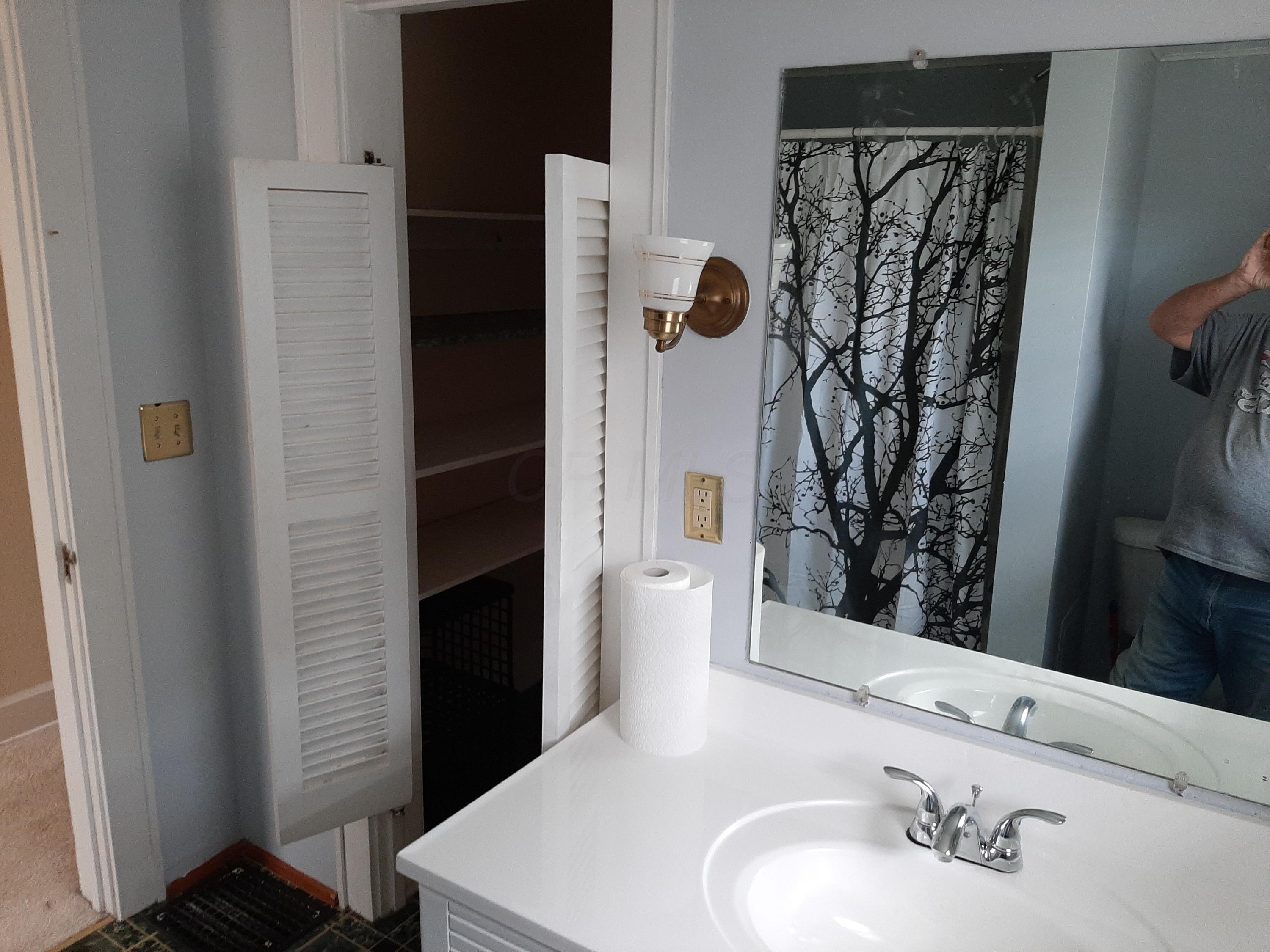 138 Rugg Avenue Newark, OH 43055 - Photo 15 of 19 Gallery Image 15