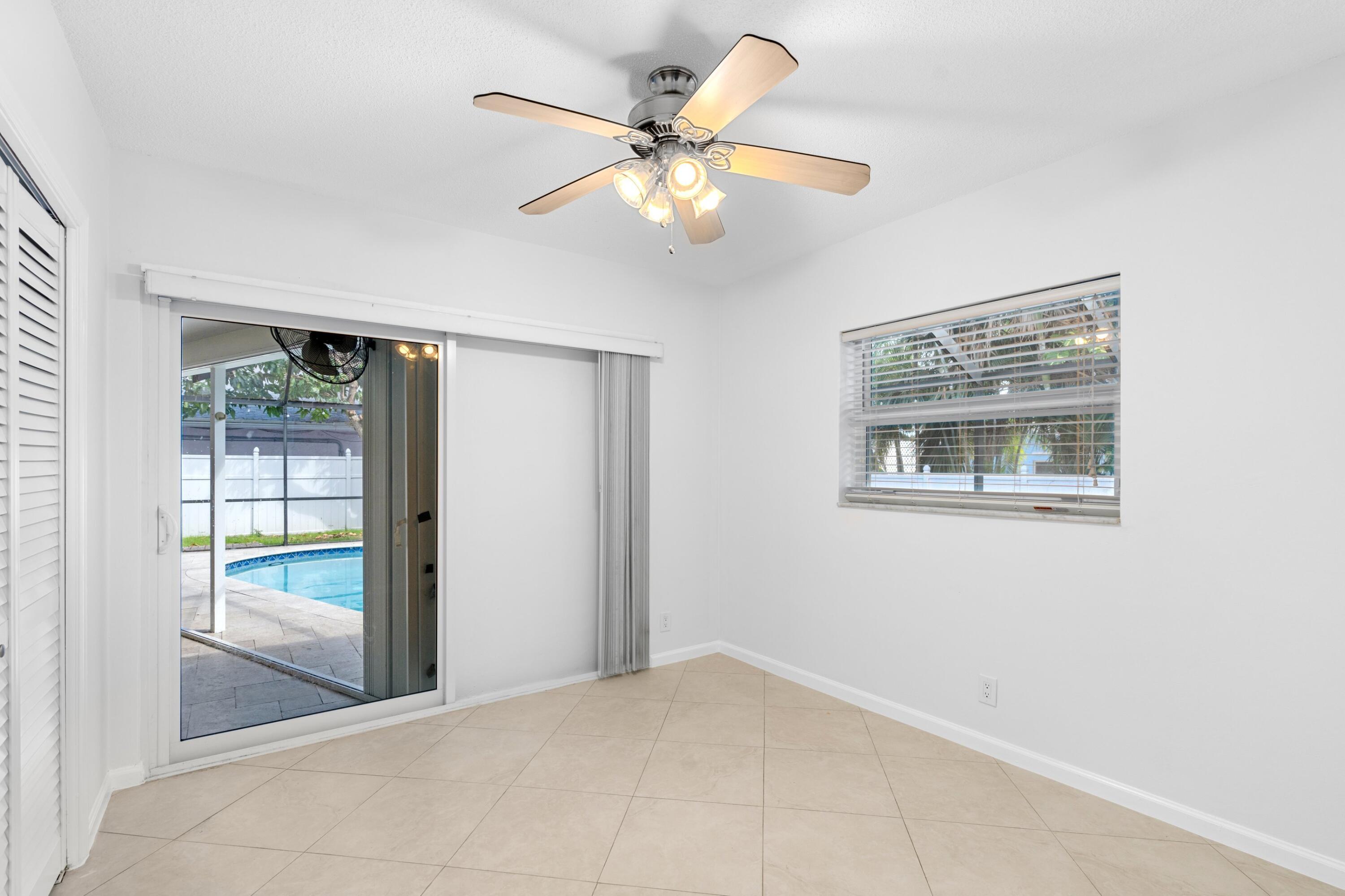 274 Northeast 24th Court Boca Raton, FL 33431 - Photo 14 of 38 Dining Room