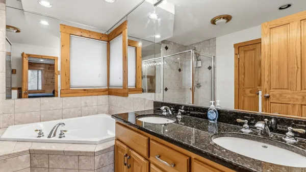 $639,900 | 38 Cemetery Ridge Road, Galena, IL 61036