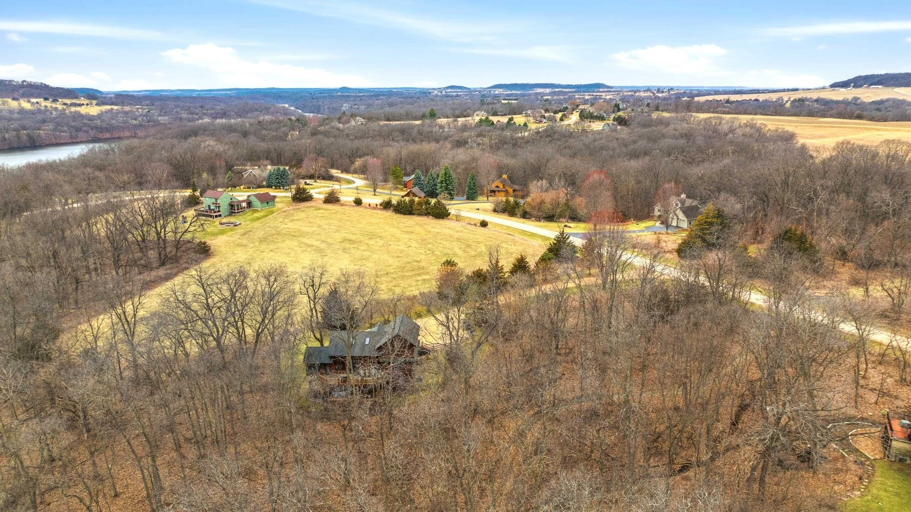 38 Cemetery Ridge Road Galena, IL 61036 - Photo 4 of 55 Gallery Image 4