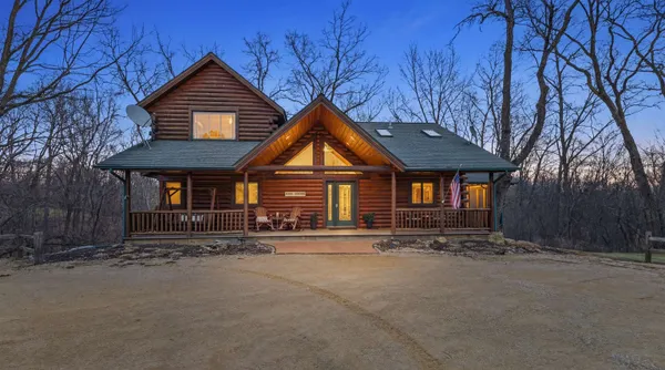 $639,900 | 38 Cemetery Ridge Road, Galena, IL 61036