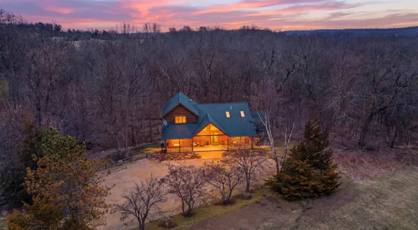 $639,900 | 38 Cemetery Ridge Road, Galena, IL 61036