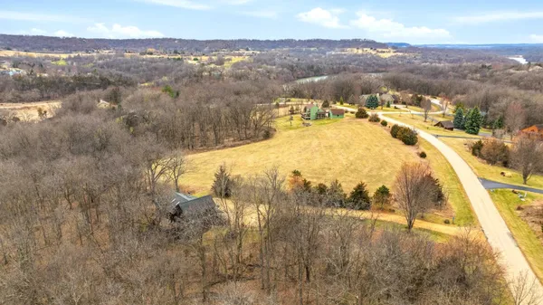 $639,900 | 38 Cemetery Ridge Road, Galena, IL 61036