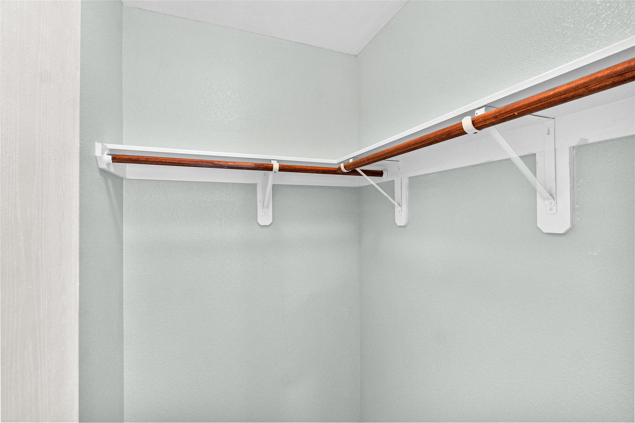 5110 Oak Briar Lane Rosenberg, TX 77469 - Photo 27 of 29 a close up of a wall