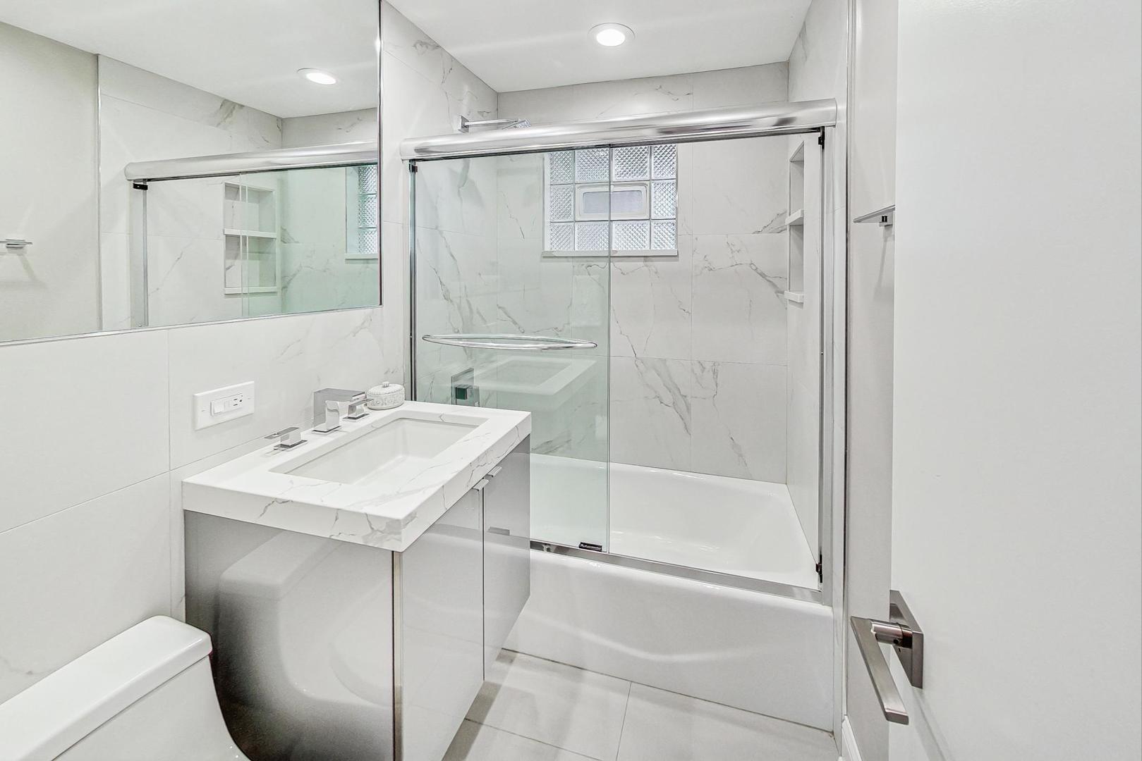 2392 Manor Lane Park Ridge, IL 60068 - Photo 21 of 29