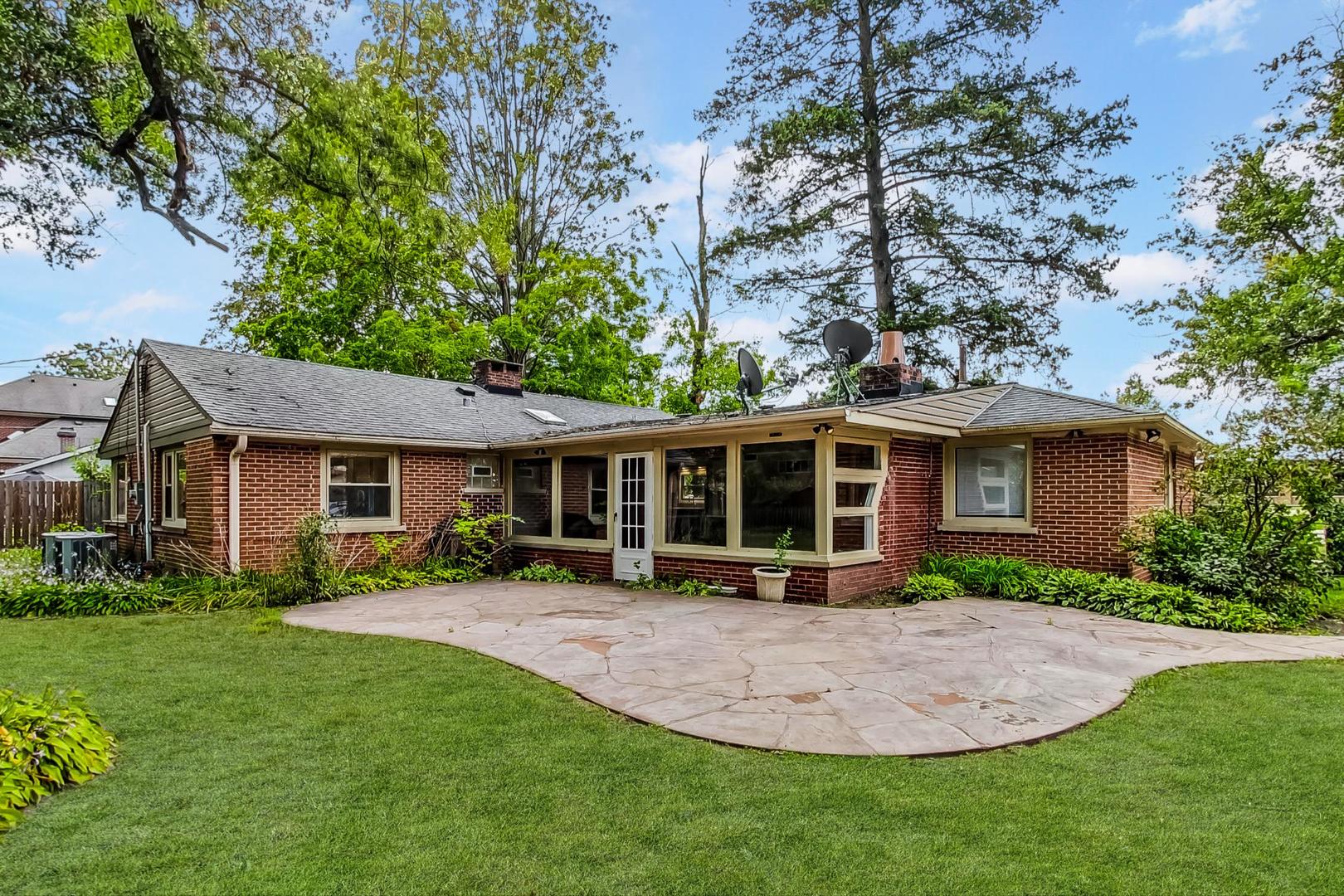 2392 Manor Lane Park Ridge, IL 60068 - Photo 25 of 29