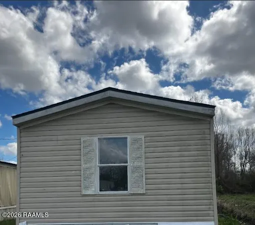 $995 | 1118 Melvin Dupuis Road, Unit 36, Breaux Bridge, LA 70517