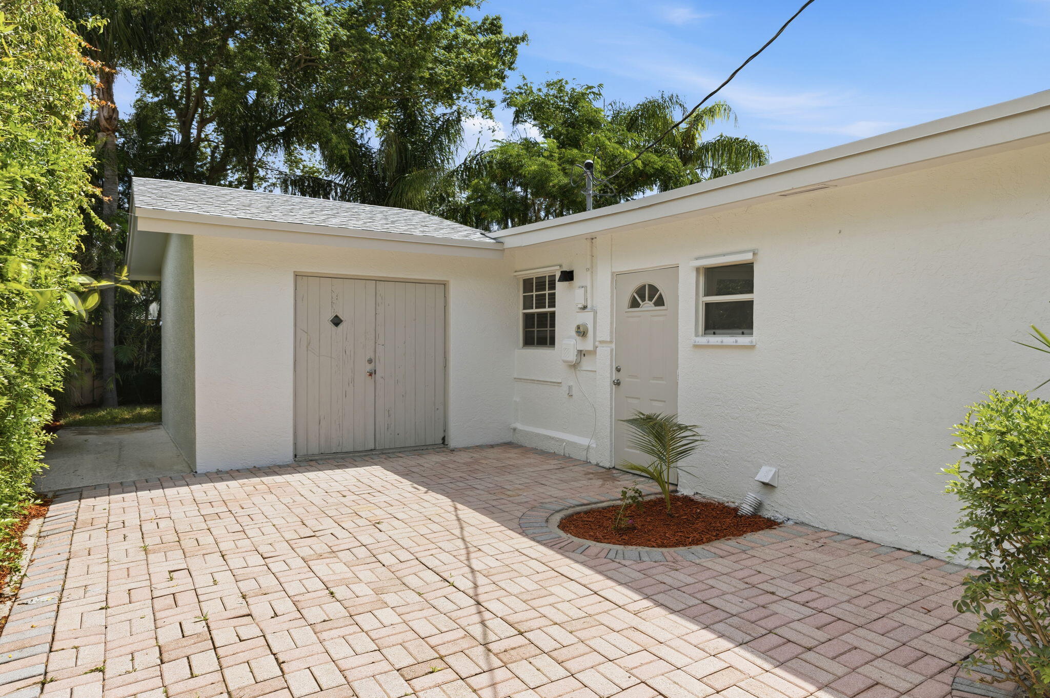 4793 Badger Road West Palm Beach, FL 33417 - Photo 37 of 45 5-web-or-mls-AR Media 5