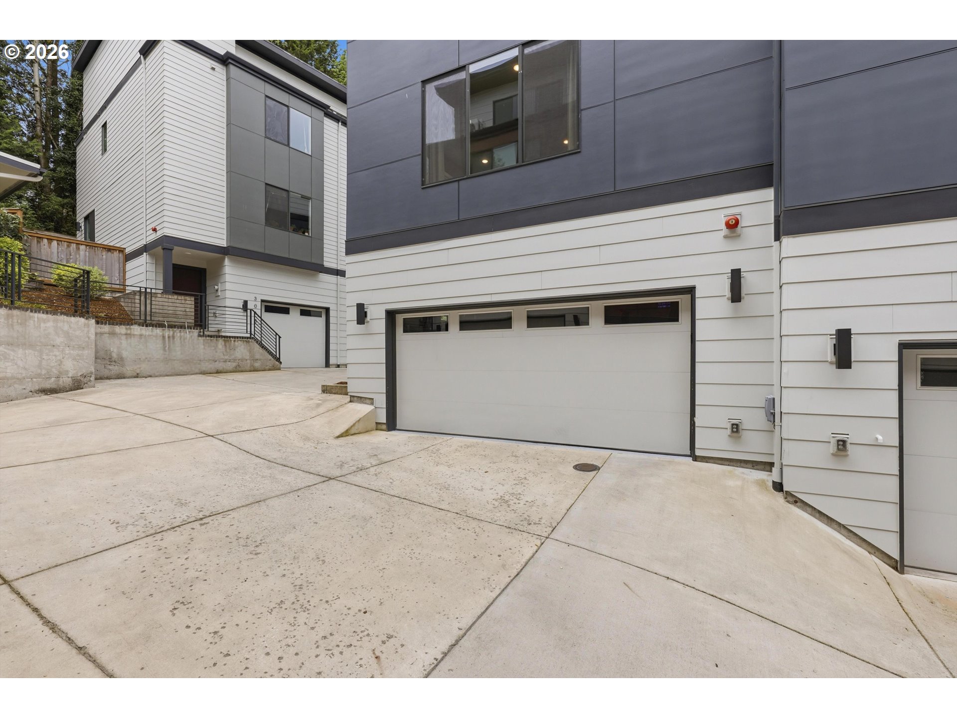 3098 Southwest Pendleton Street Portland, OR 97239 - Photo 4 of 41 Gallery Image 4