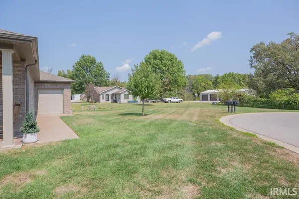 $440,000 | 8218 Nolia Lane, Newburgh, IN 47630