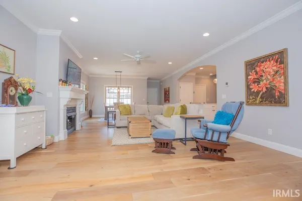 $440,000 | 8218 Nolia Lane, Newburgh, IN 47630