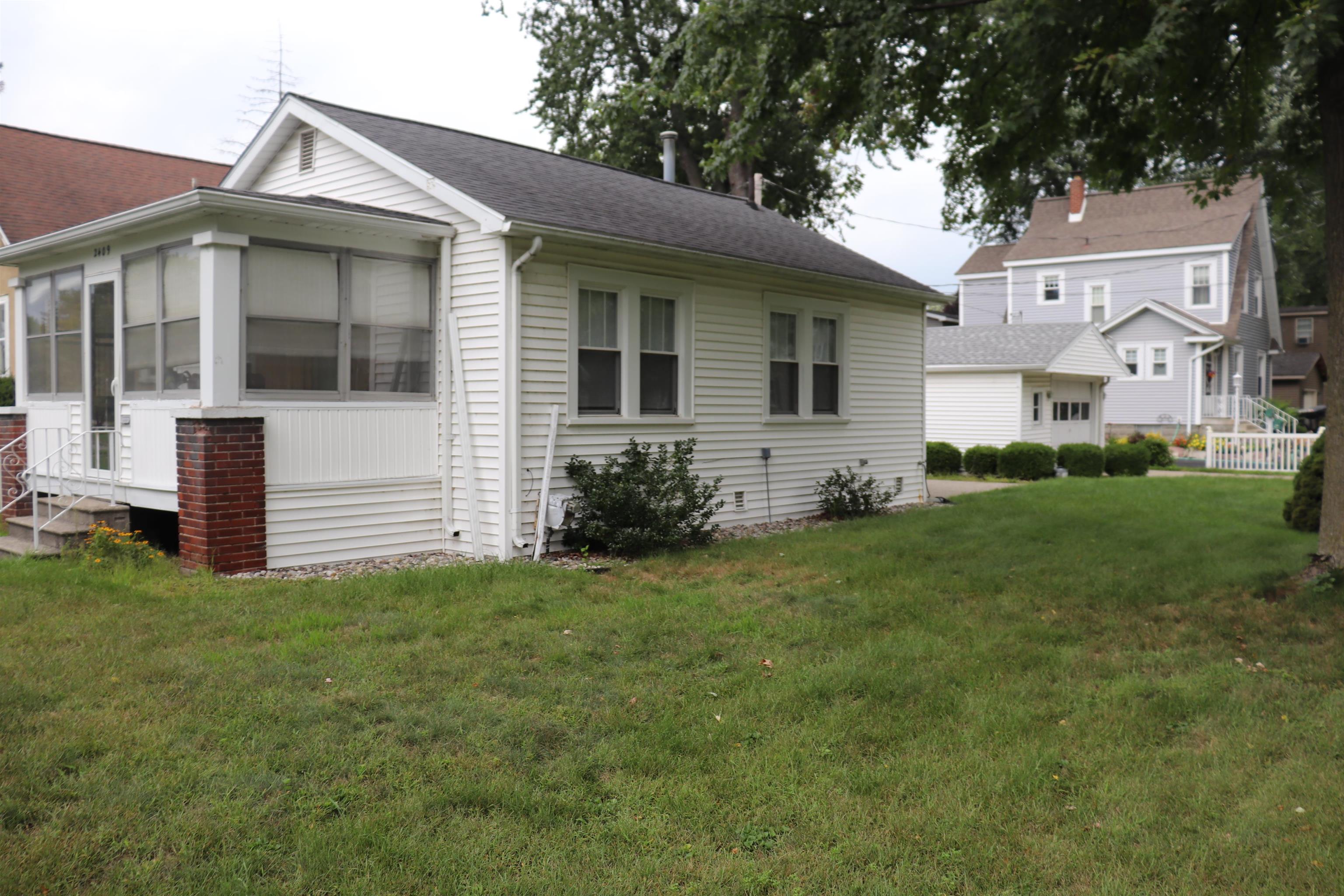 2409 Fairview Avenue Bay City, MI 48708 - Photo 14 of 25