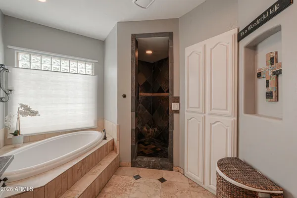 $1,000,000 | 4038 East Glencove Street, Mesa, AZ 85205