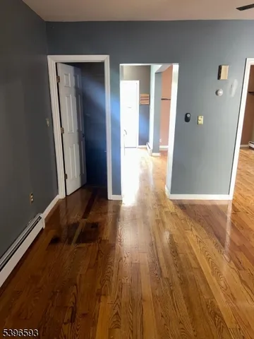 $2,900 | 12 Cedar Avenue, Elizabeth, NJ 07202