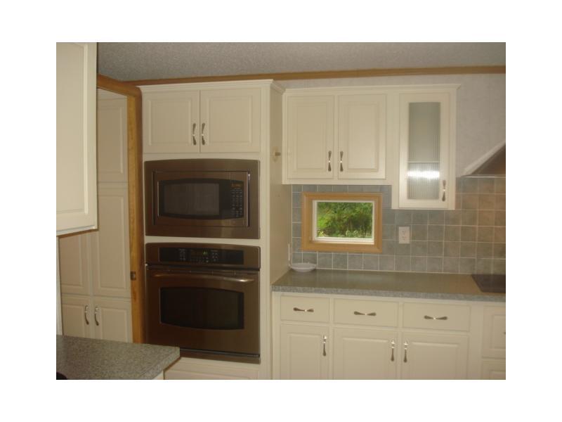 34 Smart Road Belfast, ME 04915 - Photo 11 of 35 Kitchen.