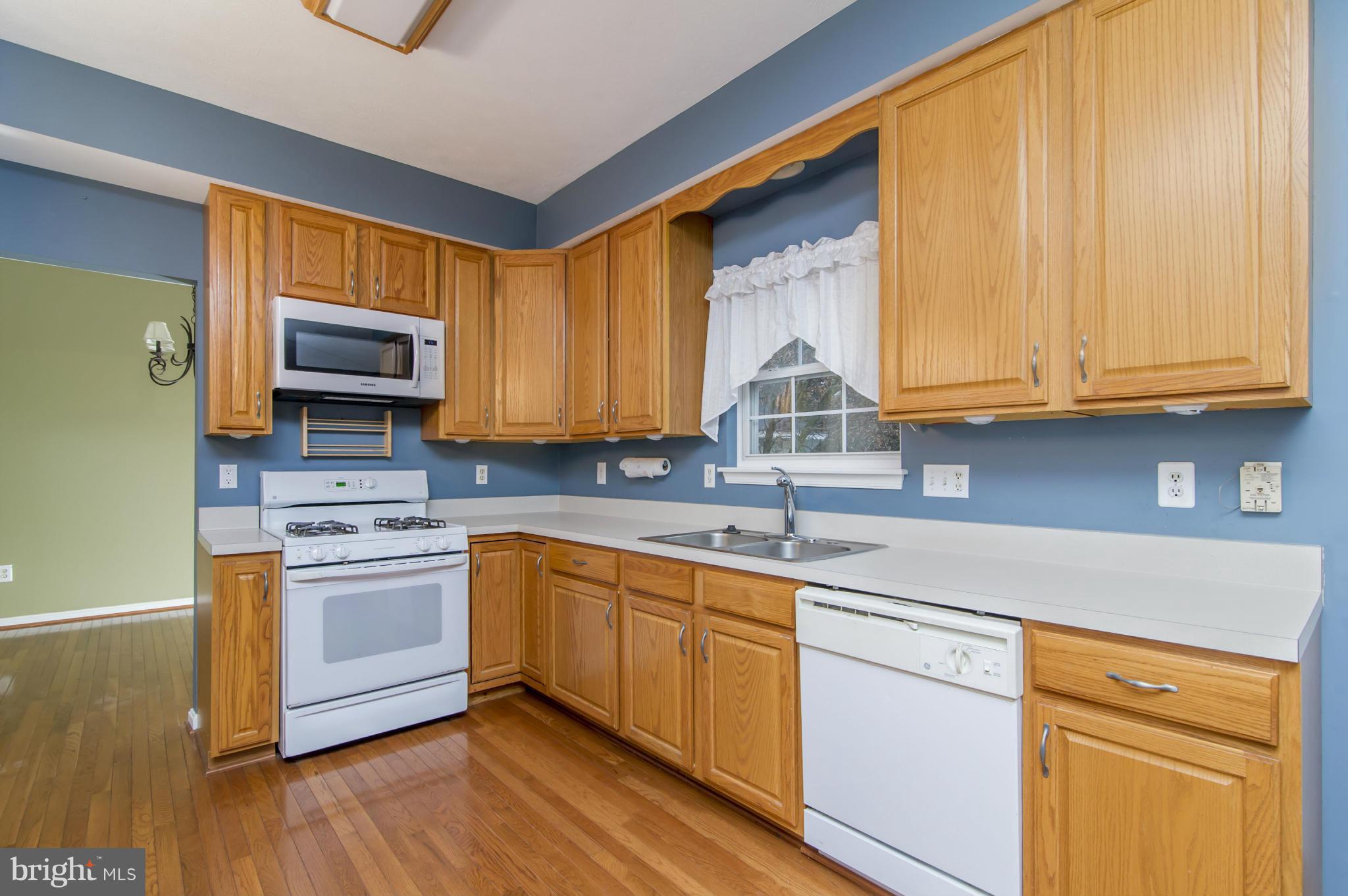 4500 Summer Ridge Court Mount Airy, MD 21771 - Photo 13 of 20 Kitchen