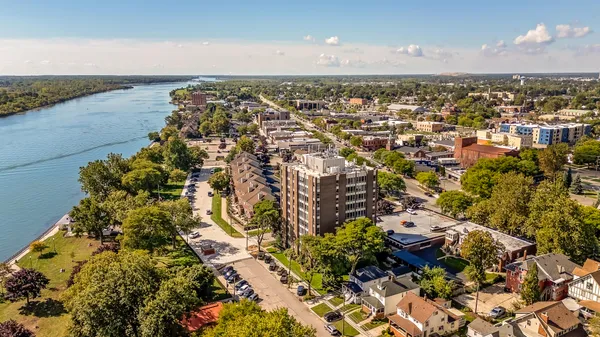 $225,000 | 20 Chestnut Street, Unit 403 & 404, Wyandotte, MI 48192