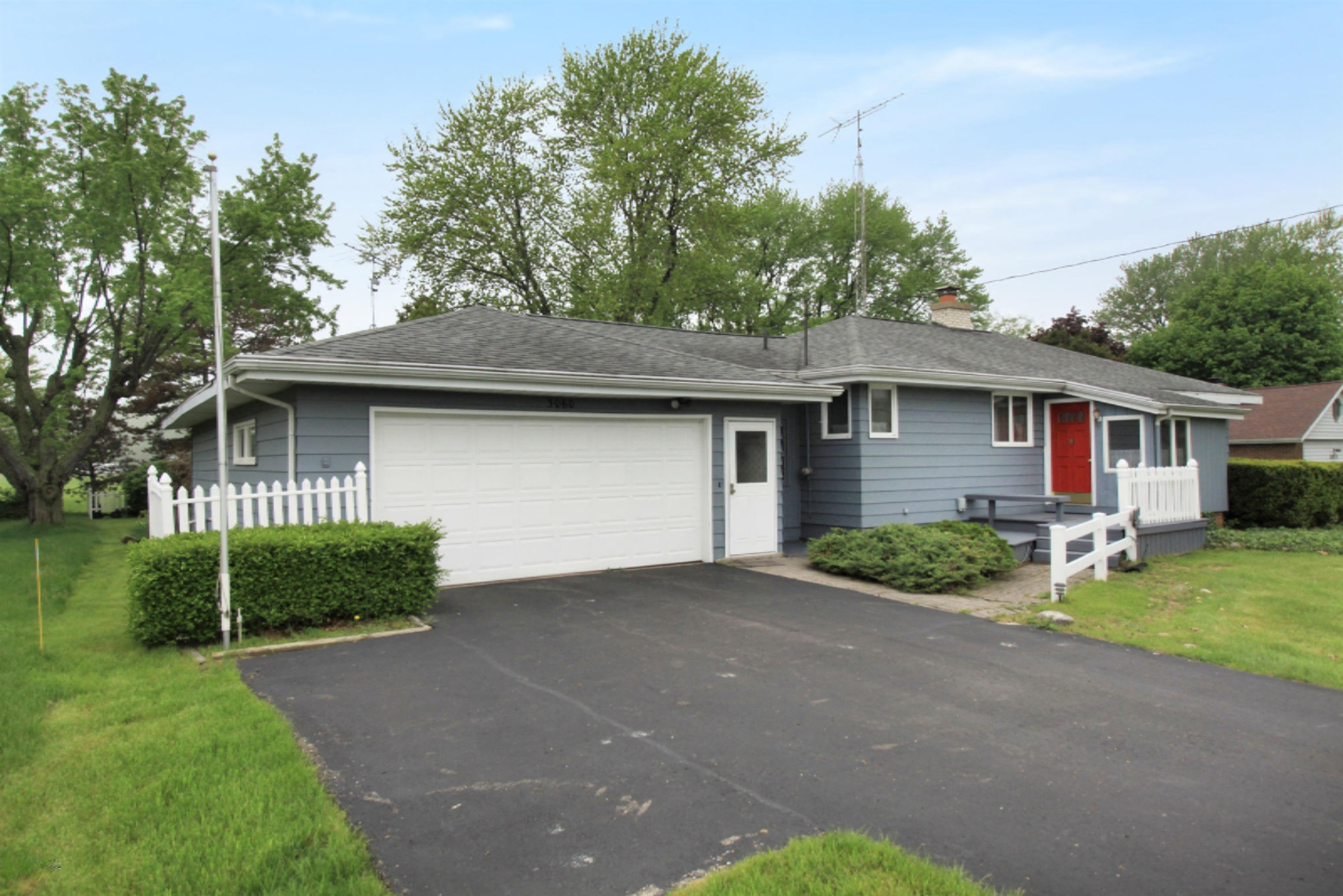 3060 Niles Road St. Joseph, MI 49085 - Photo 3 of 42 IMG_5084