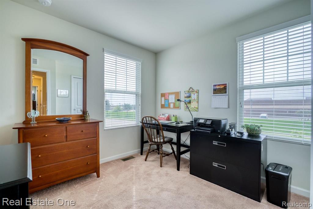 313 Glenhurst Boulevard Rochester Hills, MI 48307 - Photo 20 of 31